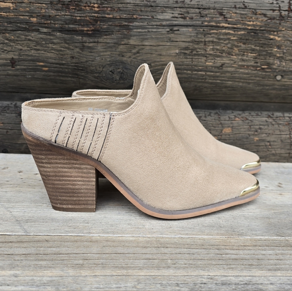 C Comfort NEW Modern Western Minimalist Pointed Heel Mule Bootie 8W - Picture 2 of 13